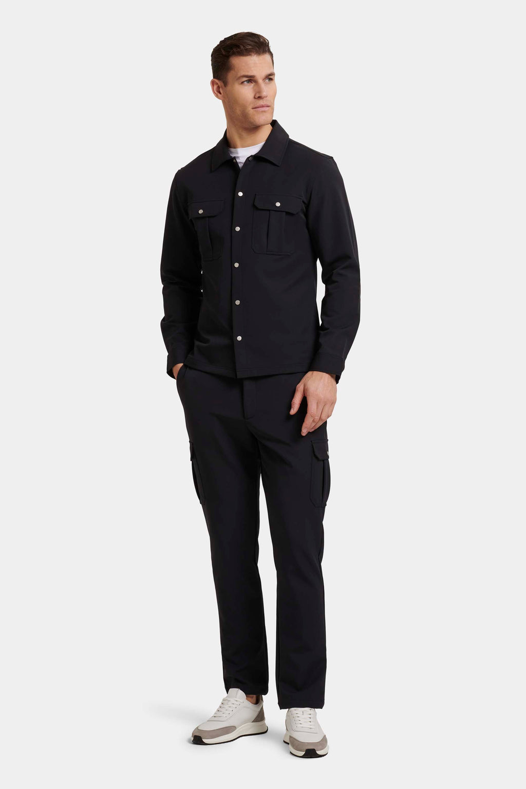 LA SOBRECAMISA TECH CARGO