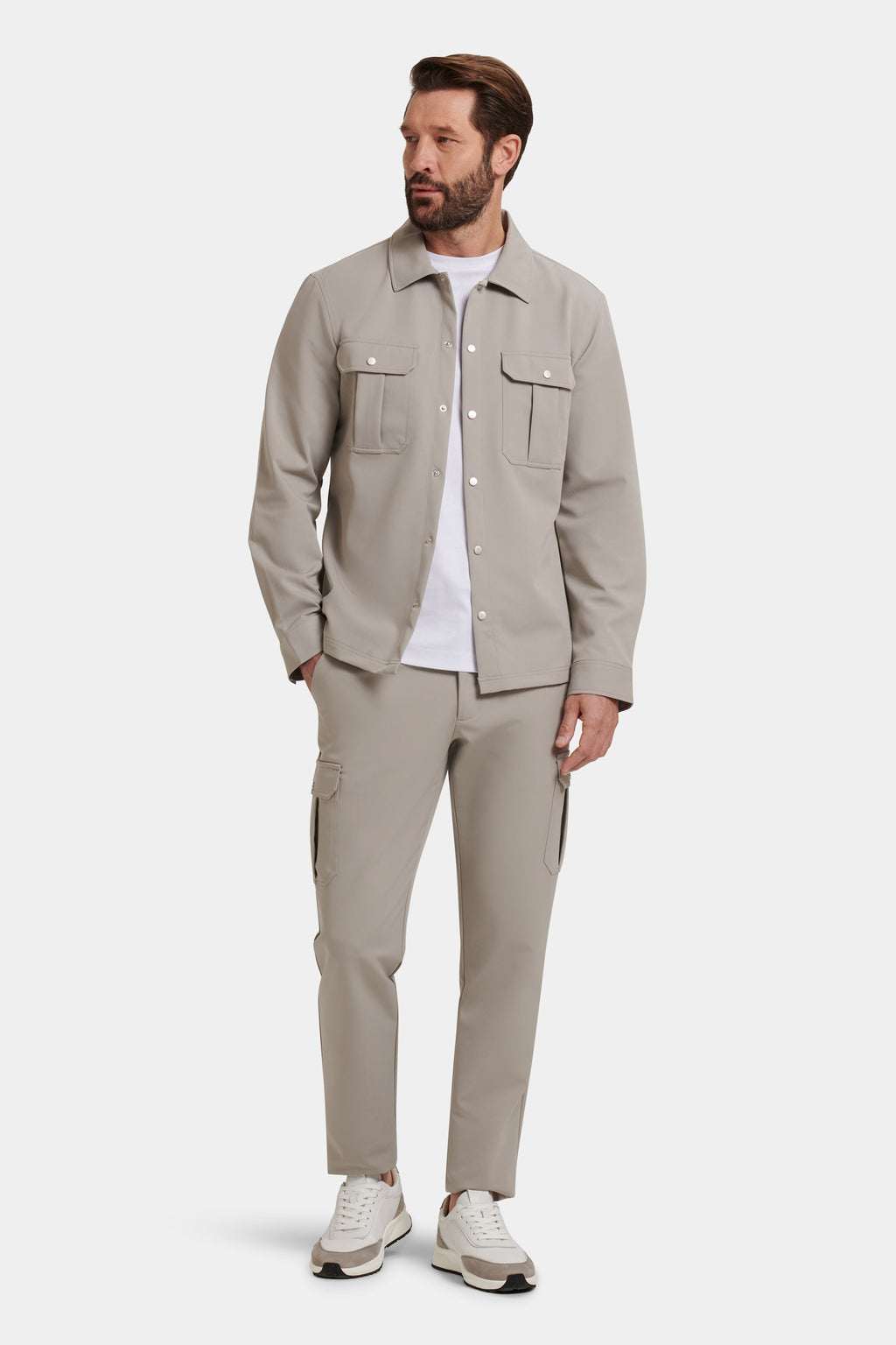LA SOBRECAMISA TECH CARGO