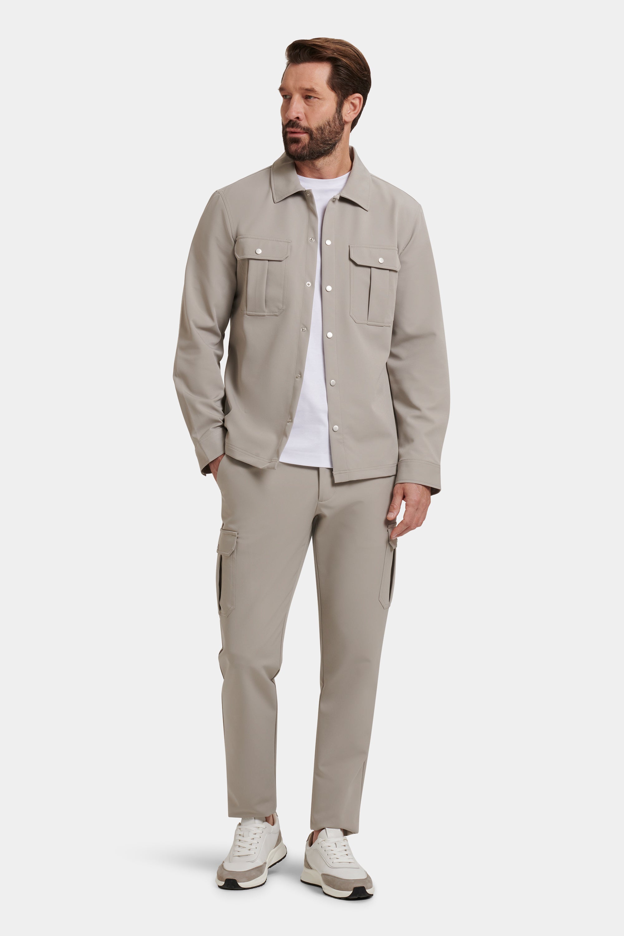 LA SOBRECAMISA TECH CARGO