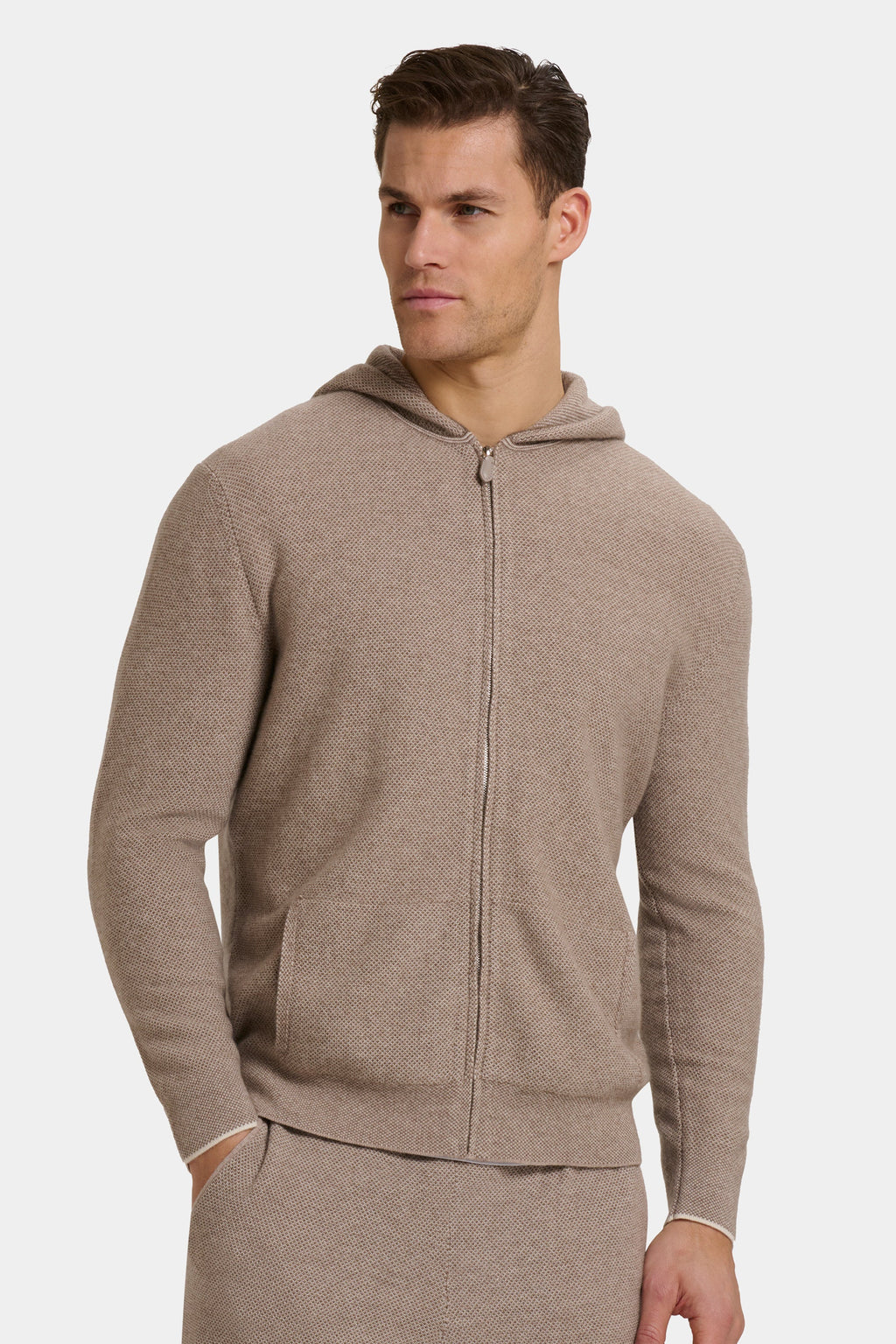 SUDADERA CON CAPUCHA Y CREMALLERA DE FARO