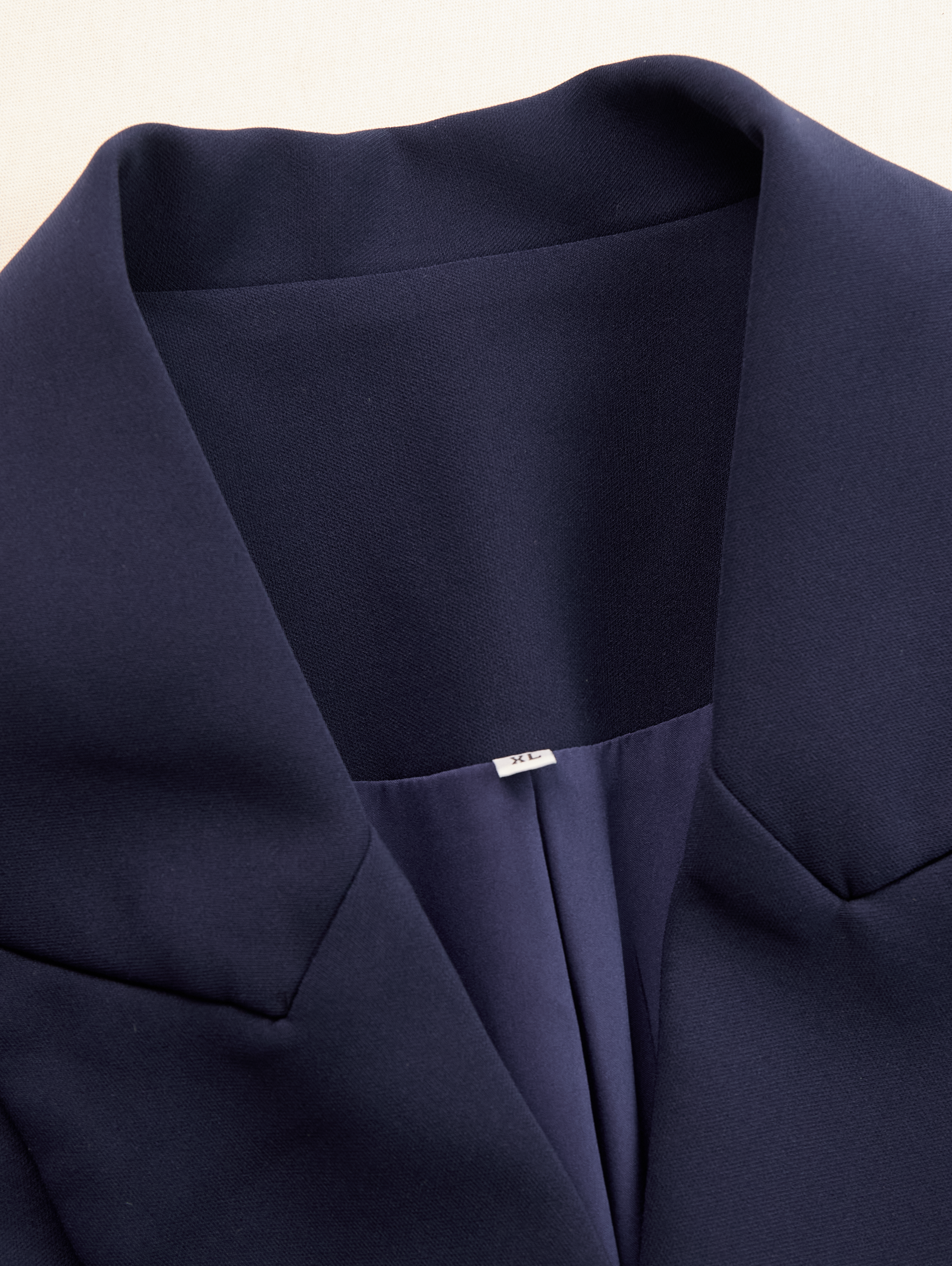 Camille™ | Bata tipo blazer a medida