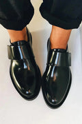 MOCASINES BRILLANTES CON TIRA ANCHA