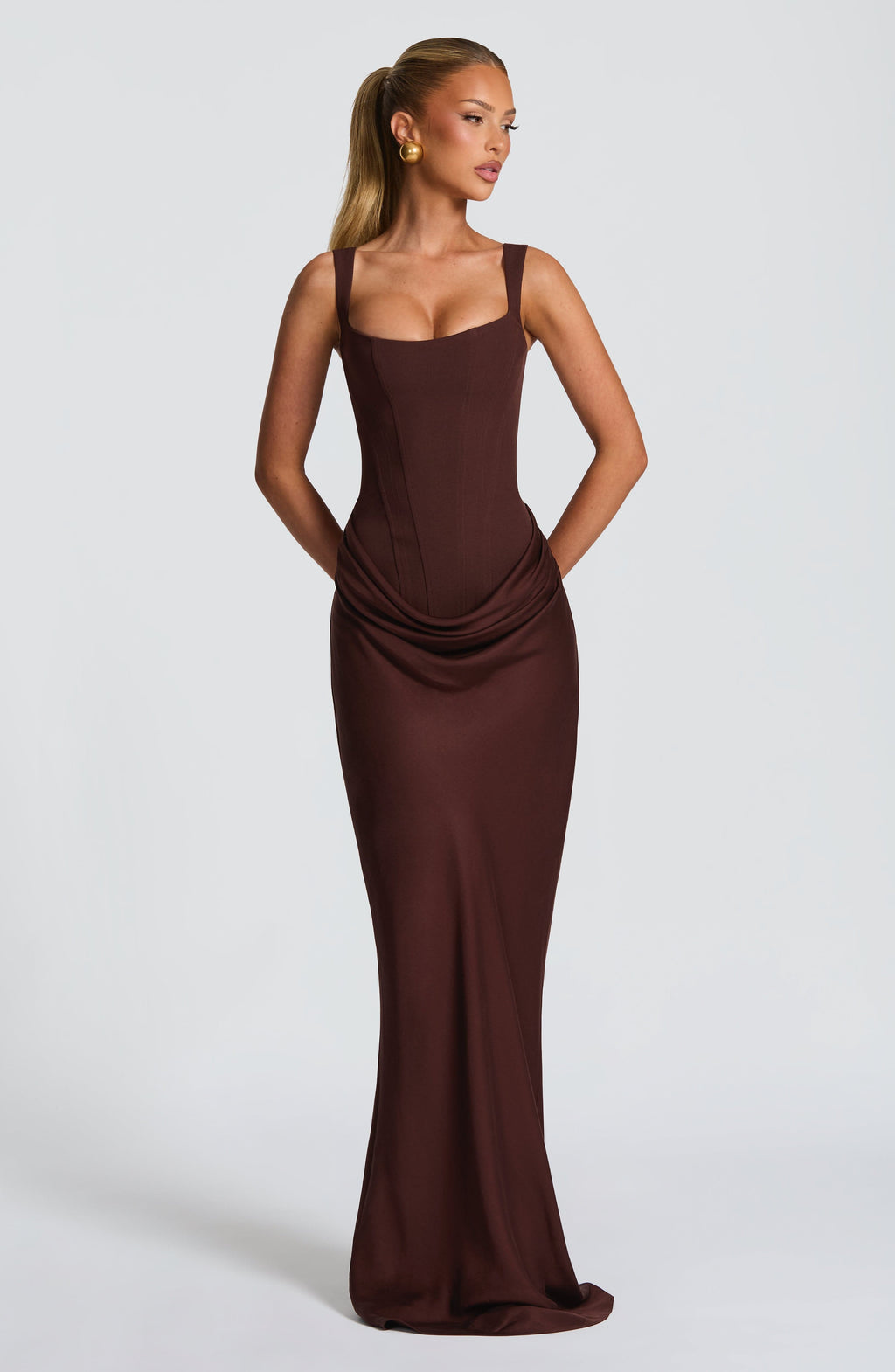 Vestido SKY™ -  Silueta fluida con corsé ajustado