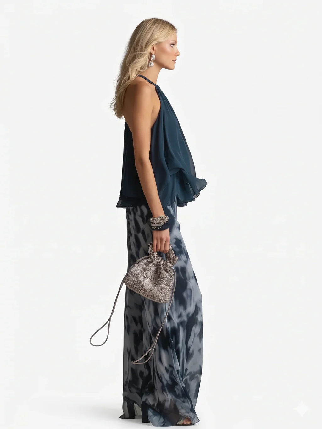 ELEGANTE TRAJE DE DOS PIEZAS DE GASA