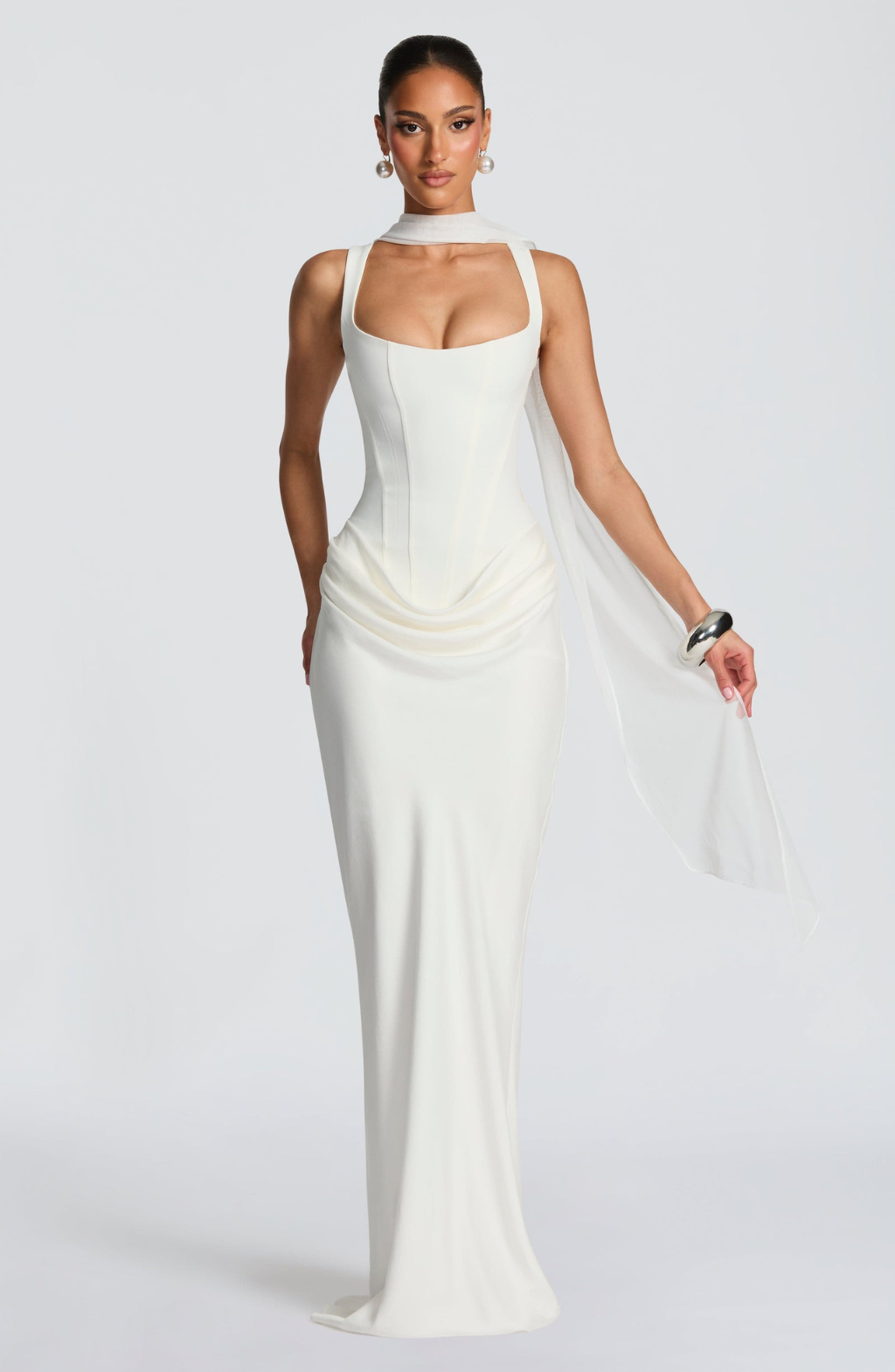 Vestido SKY™ -  Silueta fluida con corsé ajustado