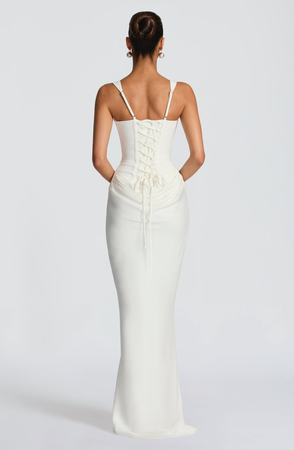 Vestido SKY™ -  Silueta fluida con corsé ajustado
