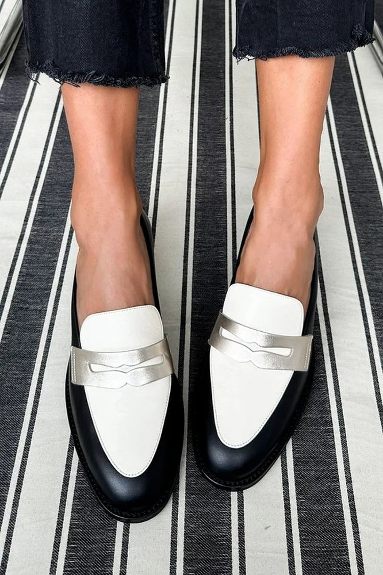 Mocassins bicolores avec détails métallisés