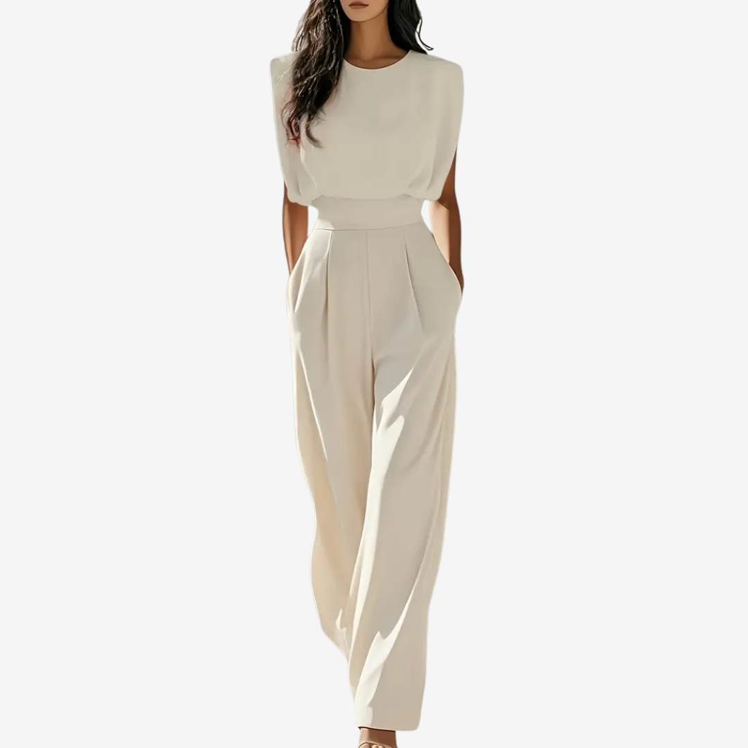 Traje con cinturón Ariia™