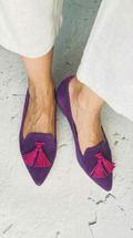 Mocasines puntiagudos con borlas