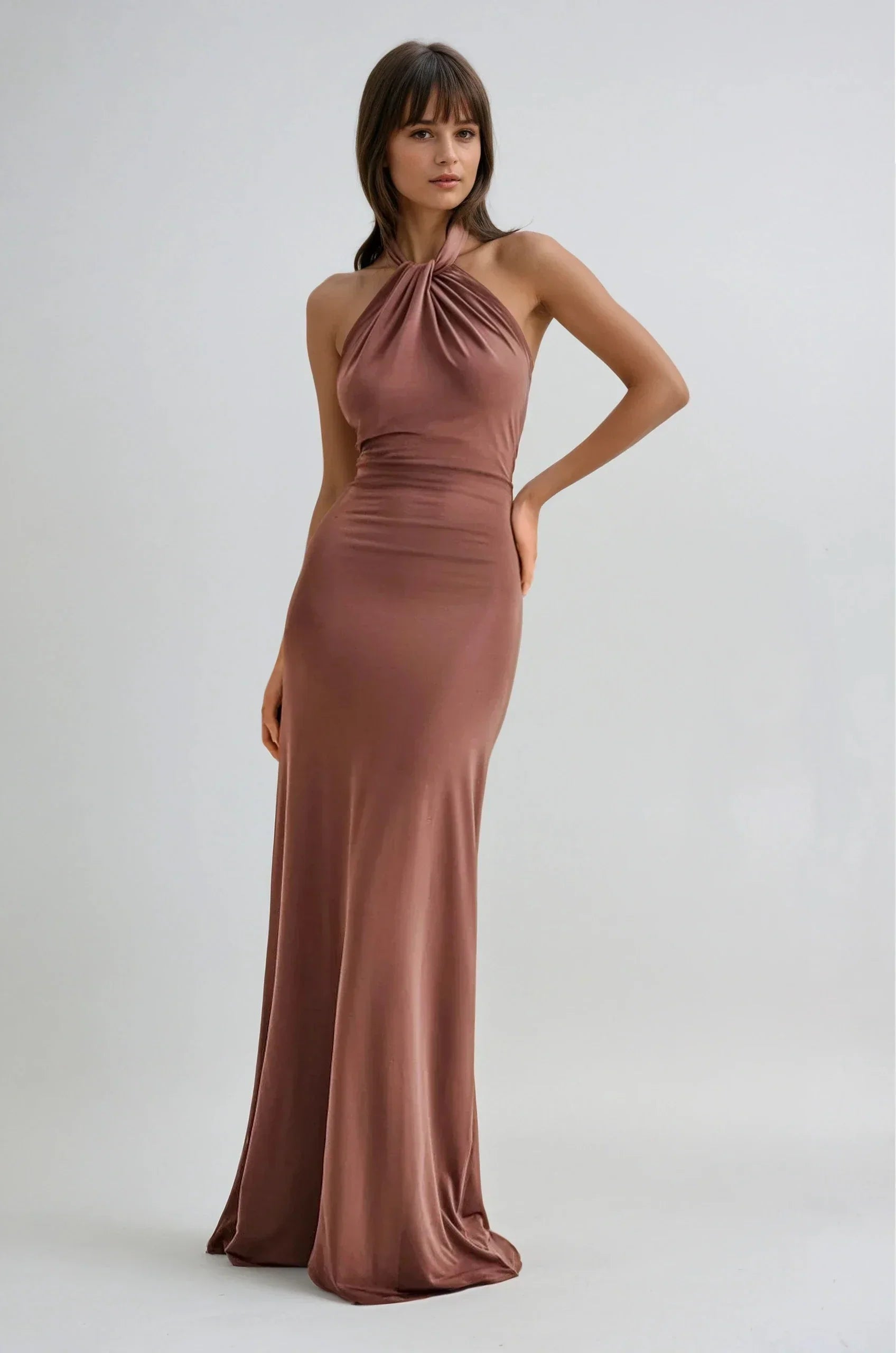 JANA | Robe longue à col halter