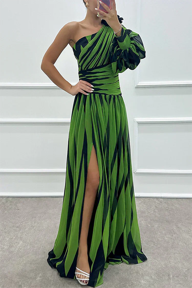 Hazel™ | Élégante robe longue rayée à épaules dénudées