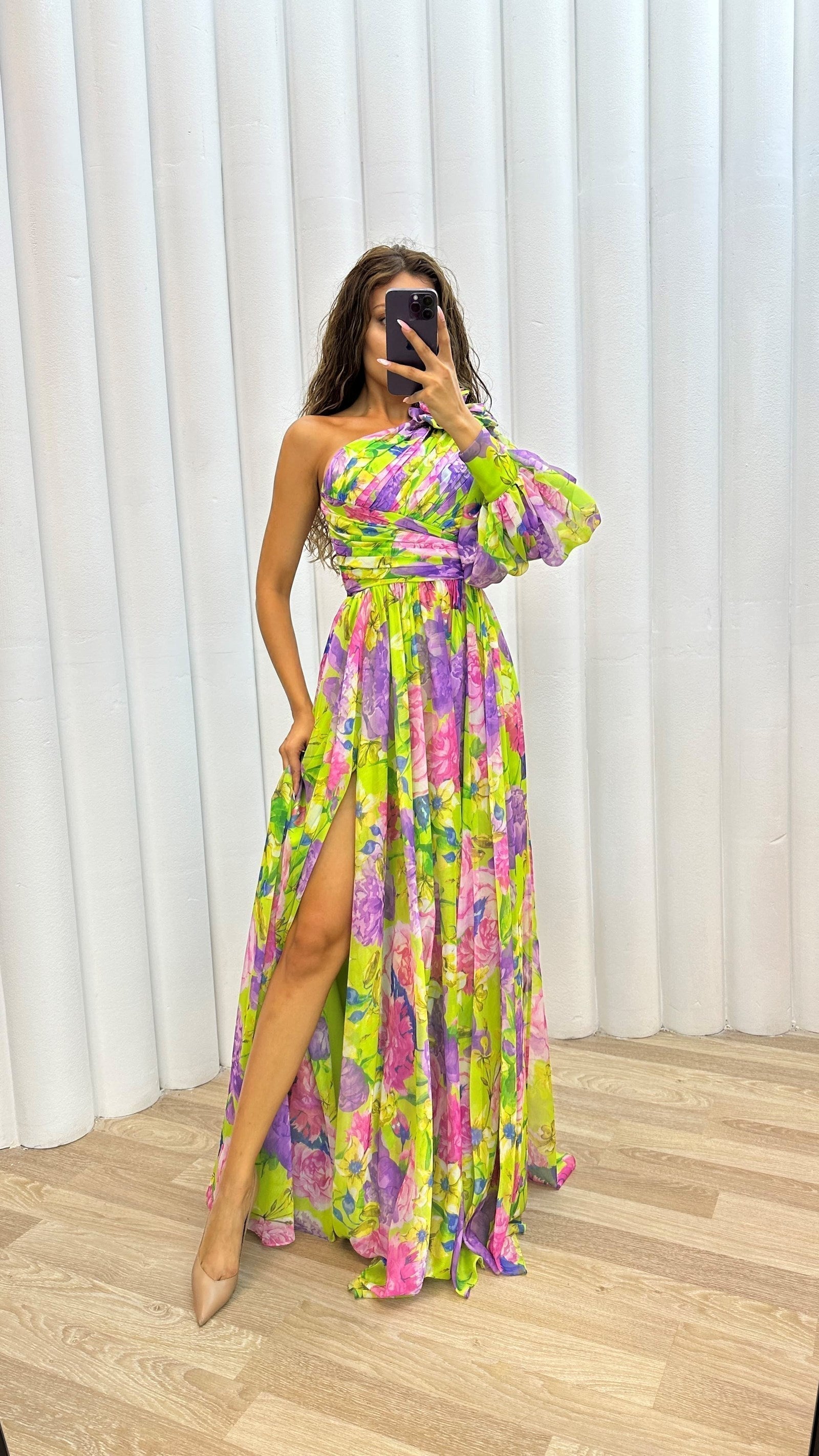 Evelyn™ | Robe Drama Blossom