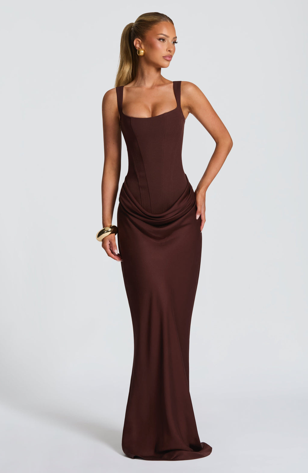 Vestido SKY™ -  Silueta fluida con corsé ajustado