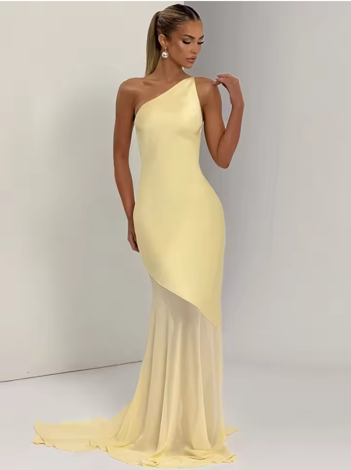 Vestido Sirena™ — La espalda que detiene conversaciones