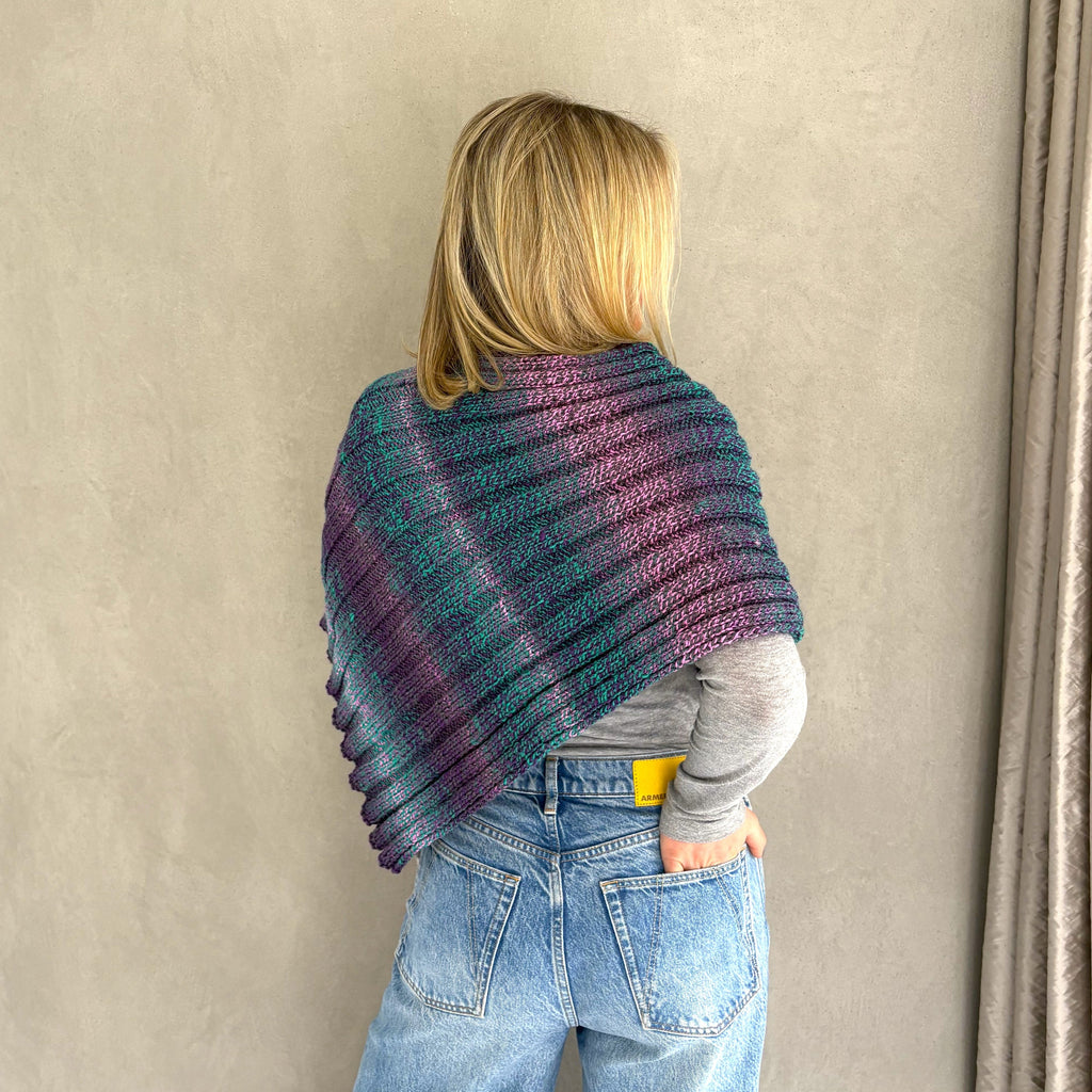 Kit de punto GLOW Poncho