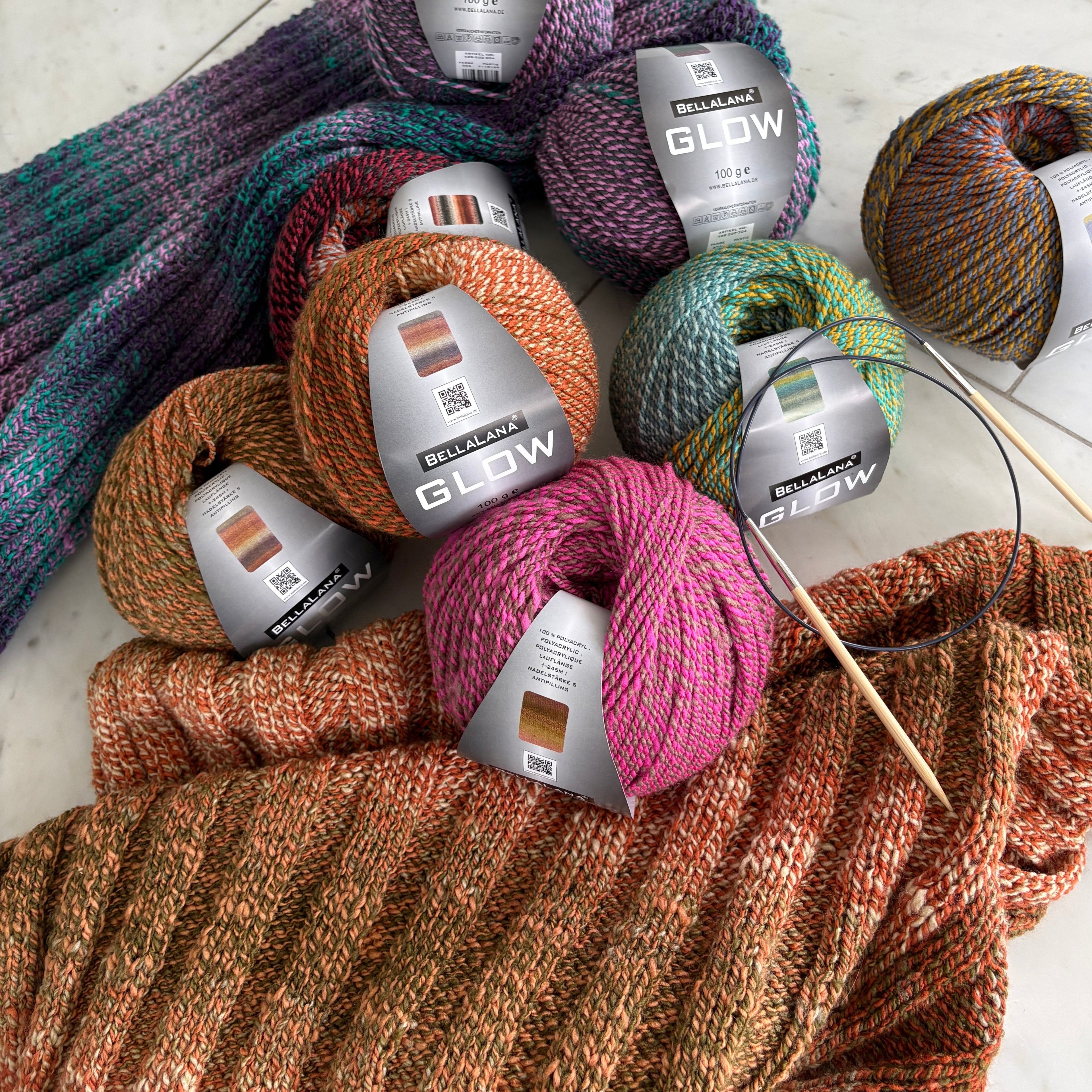 Kit de punto GLOW Poncho