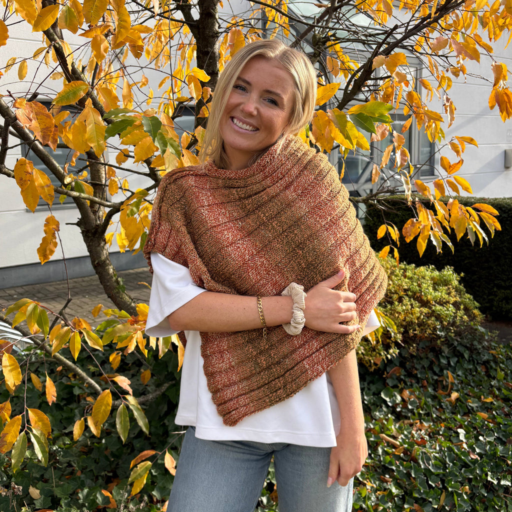Kit de punto GLOW Poncho