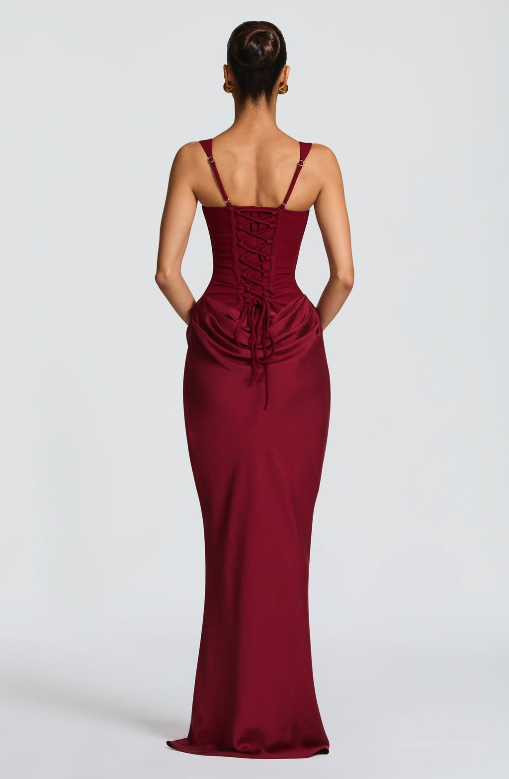 Vestido SKY™ -  Silueta fluida con corsé ajustado