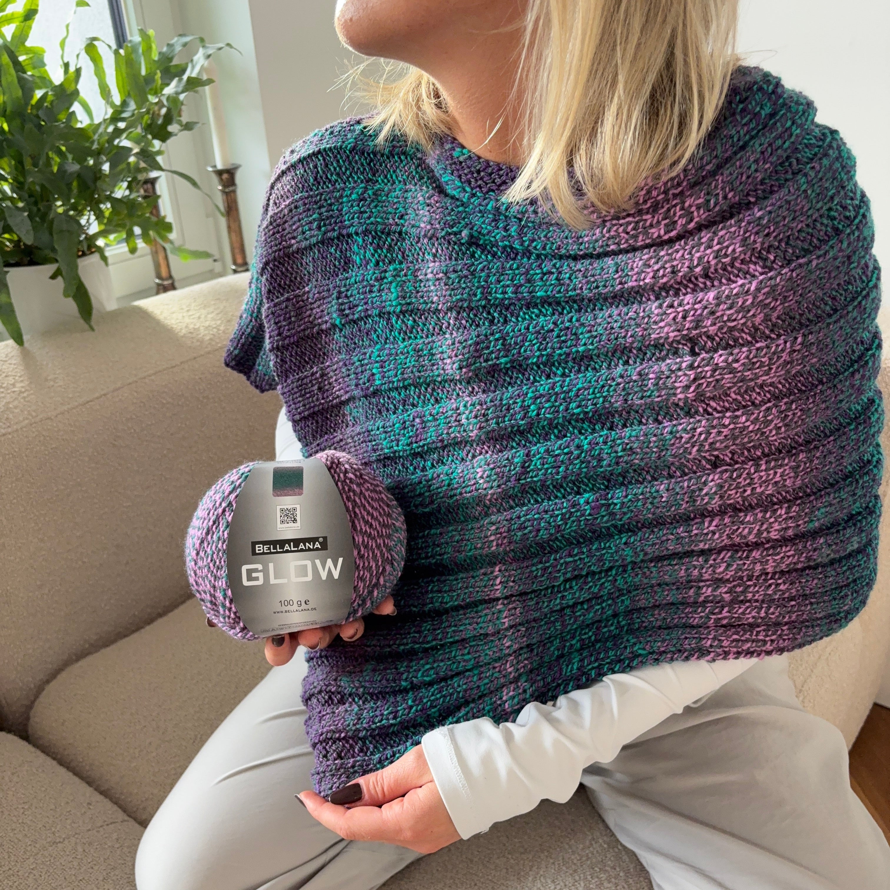 Kit de punto GLOW Poncho