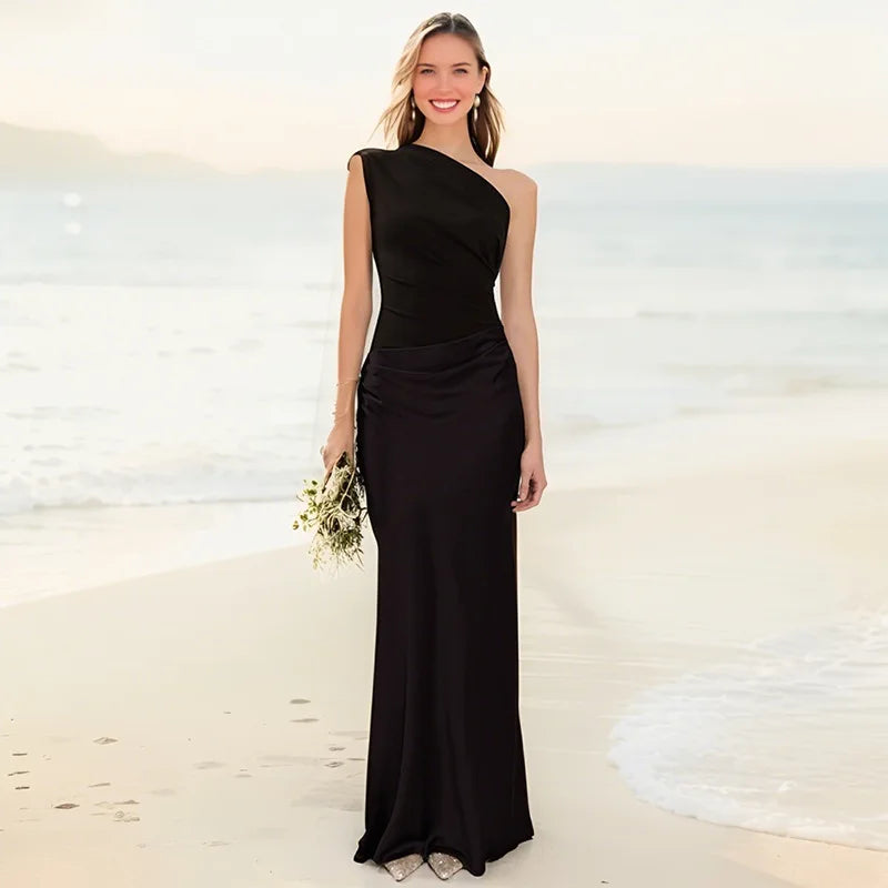 Luna™ | Robe longue en satin fendue