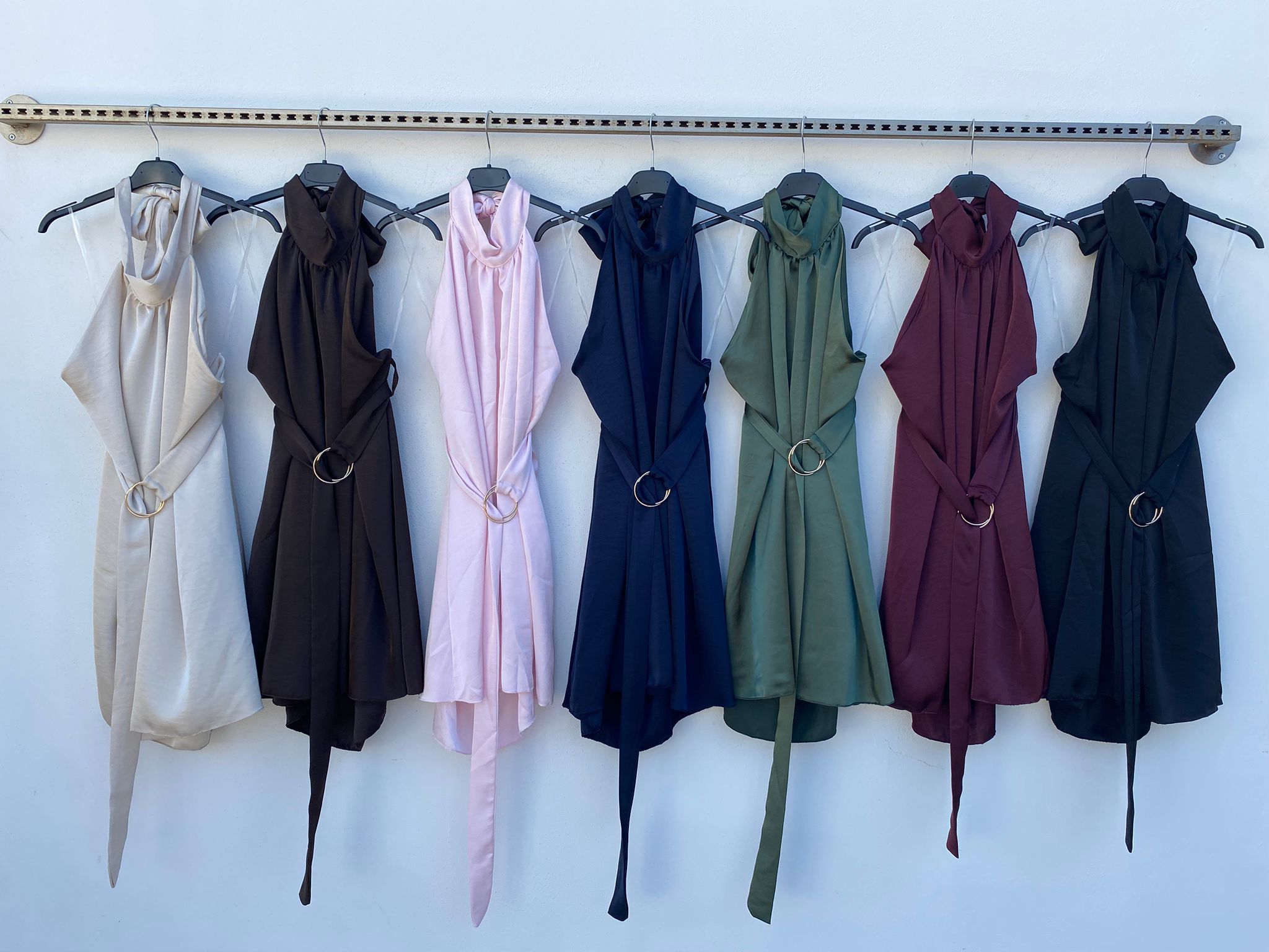 Vestido Corto Elegante