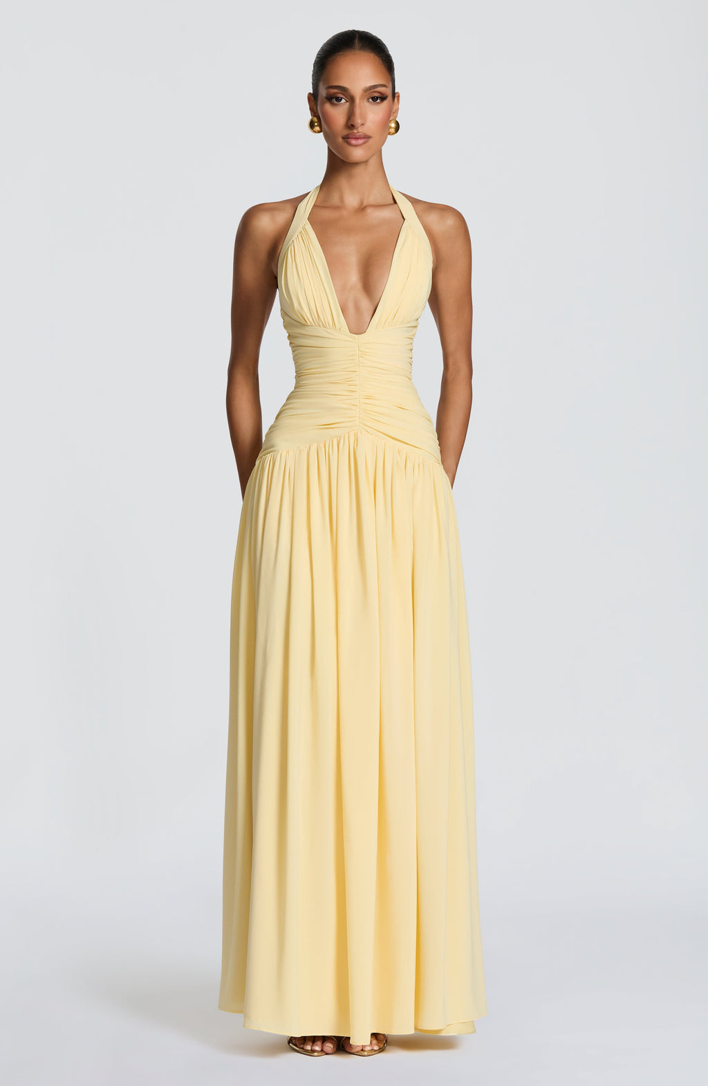 Vestido SKY™ -  Elegancia fluida con escote halter