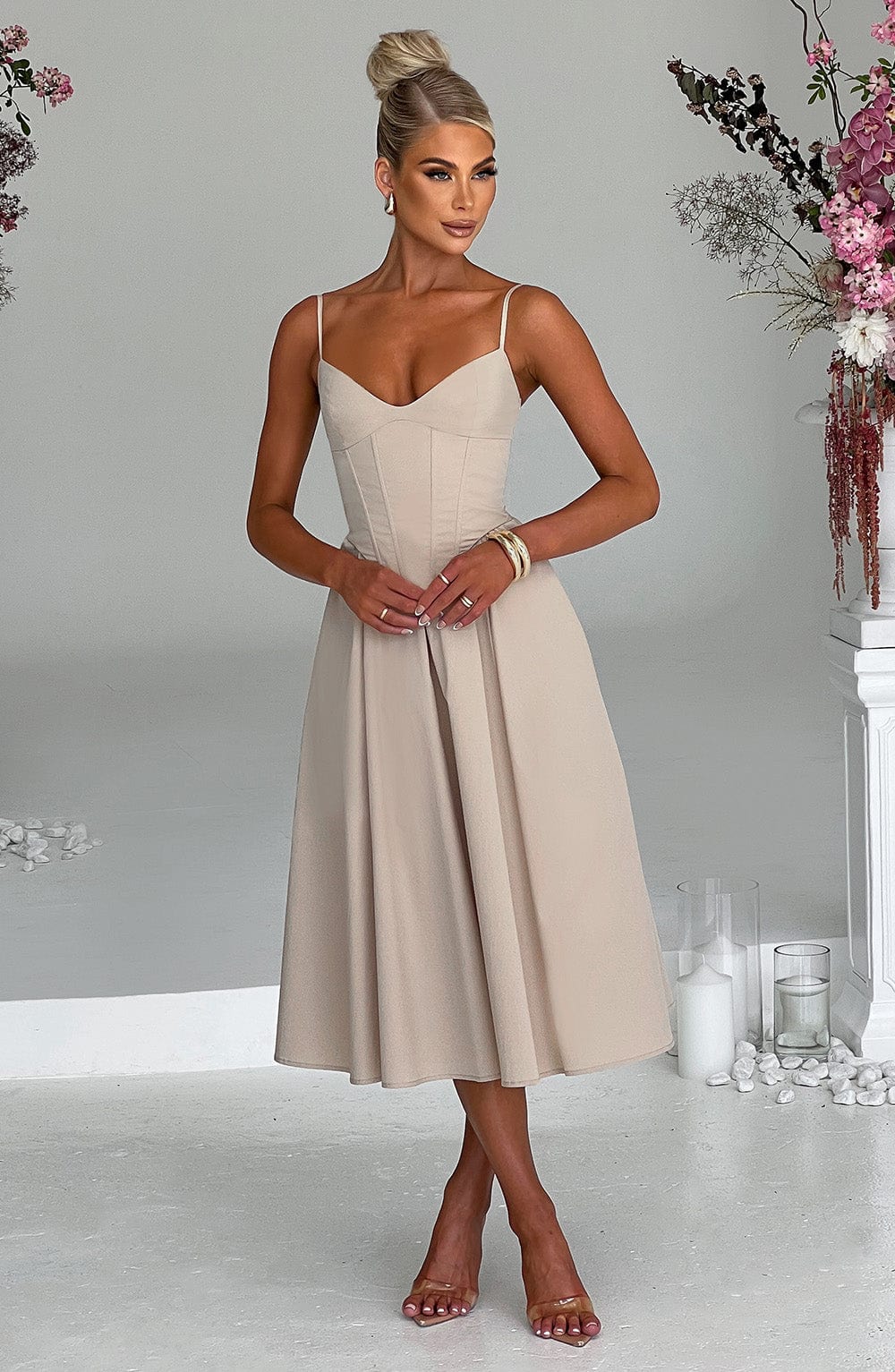 MAILEEN | Robe midi élégante de style corset