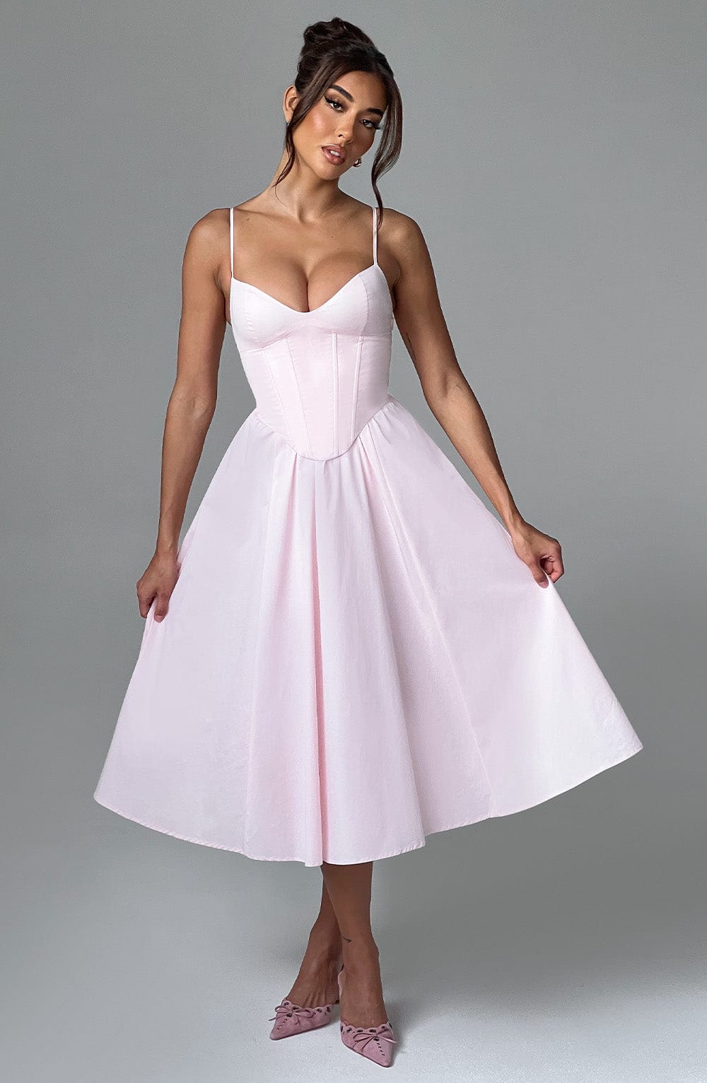 MAILEEN | Elegante vestido midi estilo corsé