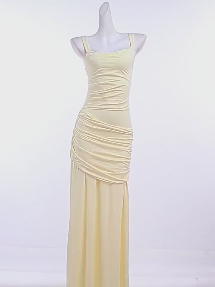Vestido Sirena Amarillo™ — Tirantes finos y espalda al descubierto