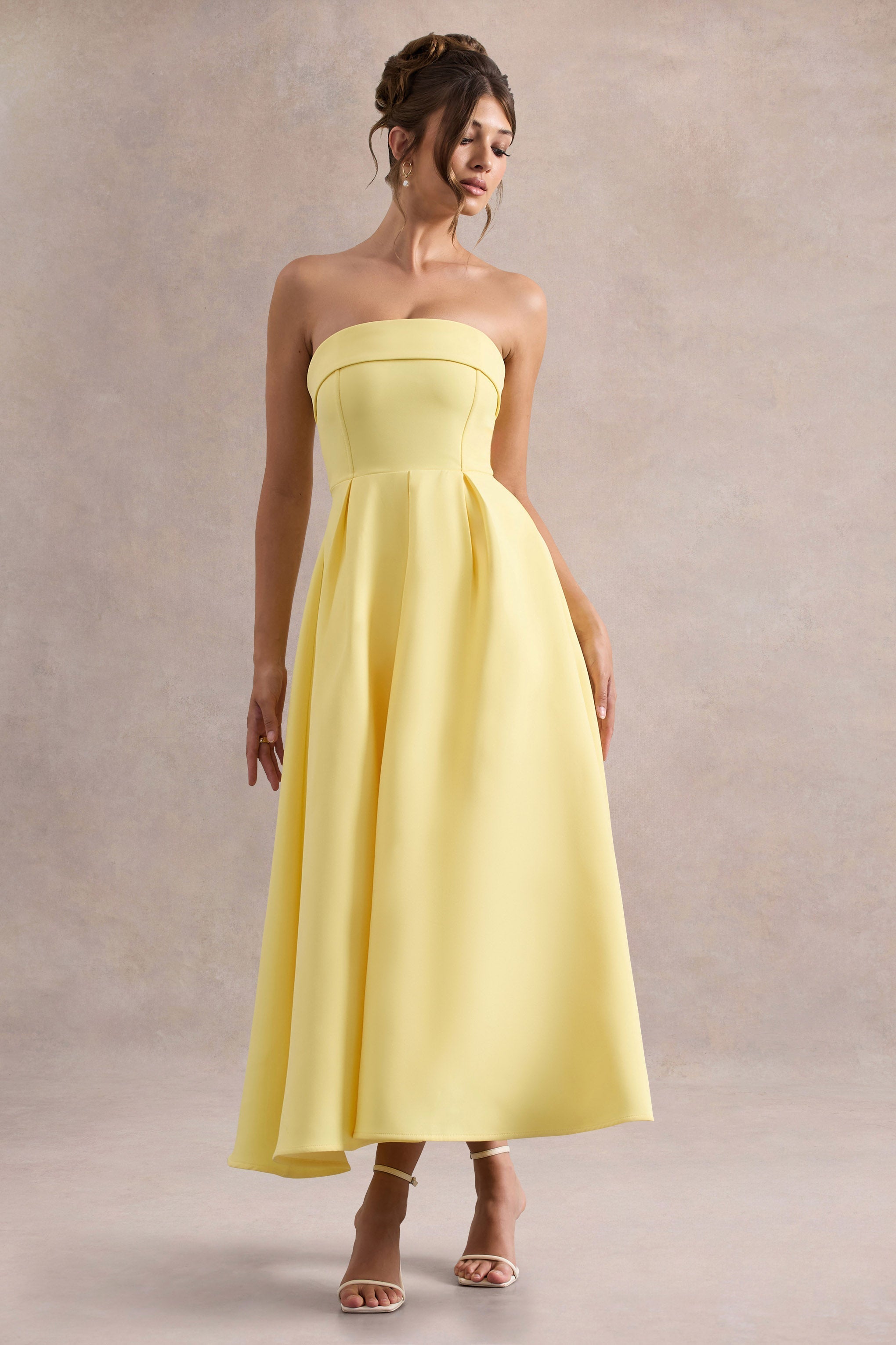 ANNE | Elegante vestido midi con escote a la espalda