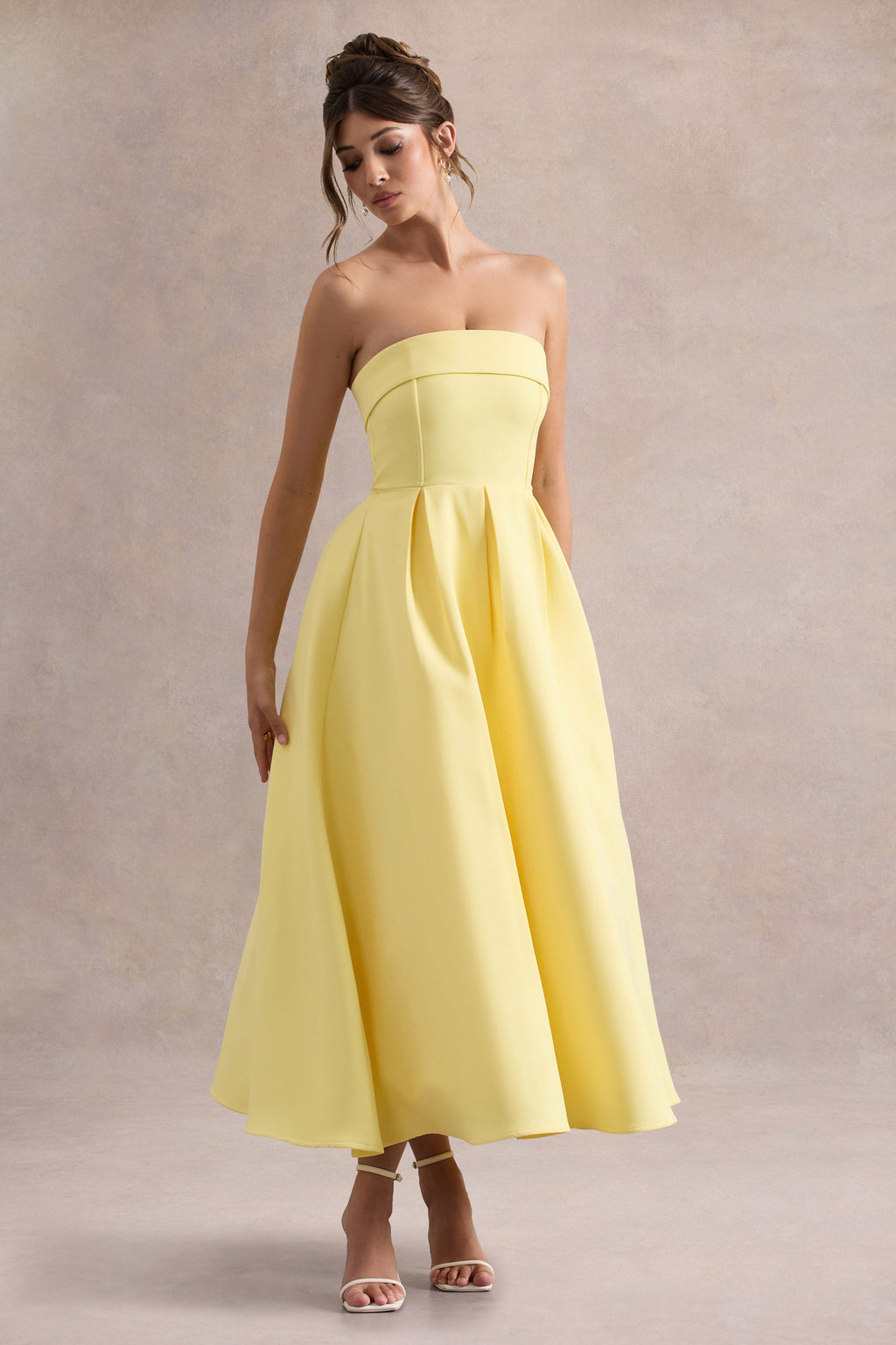 ANNE | Elegante vestido midi con escote a la espalda