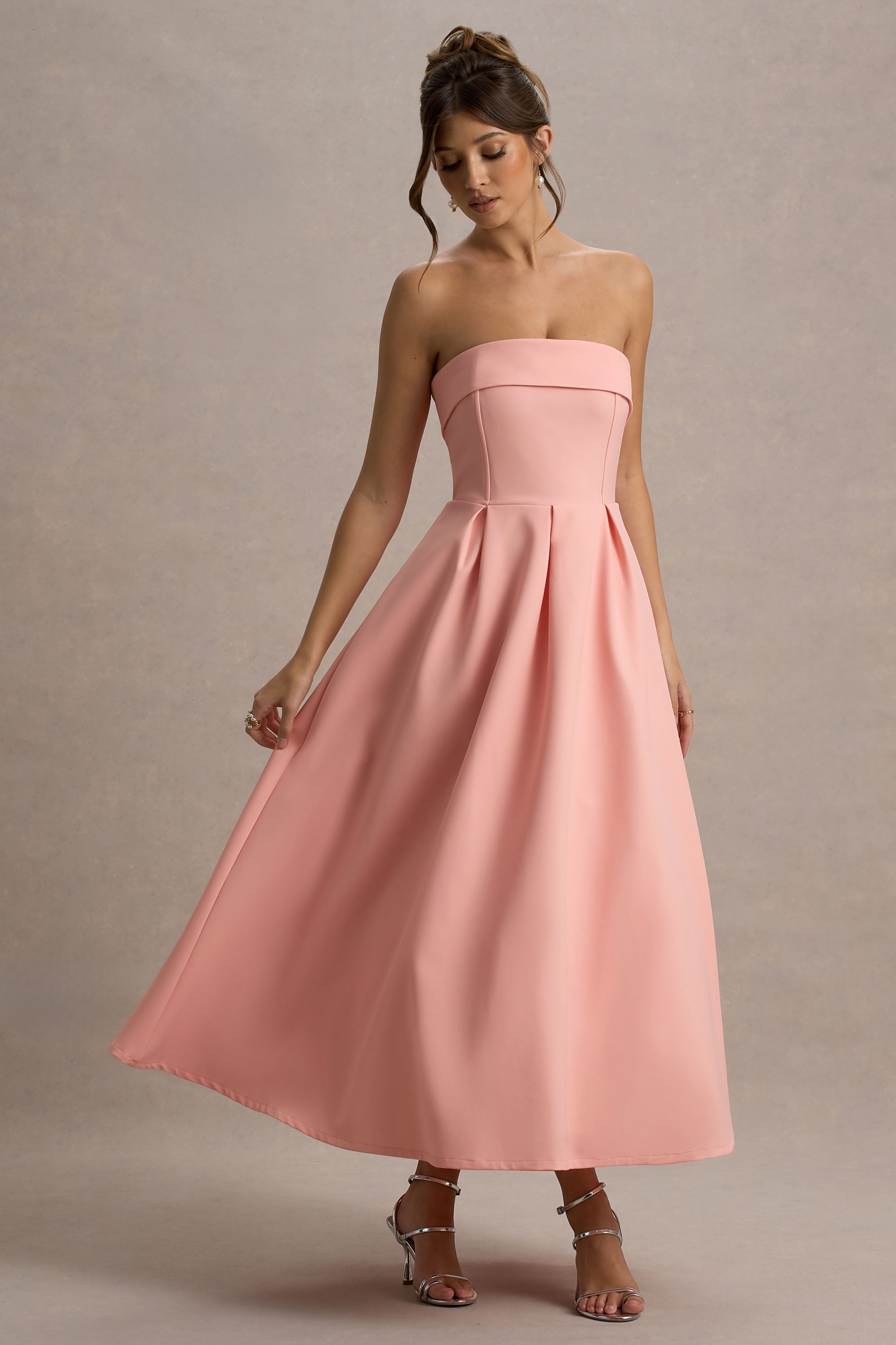 ANNE | Elegante vestido midi con escote a la espalda